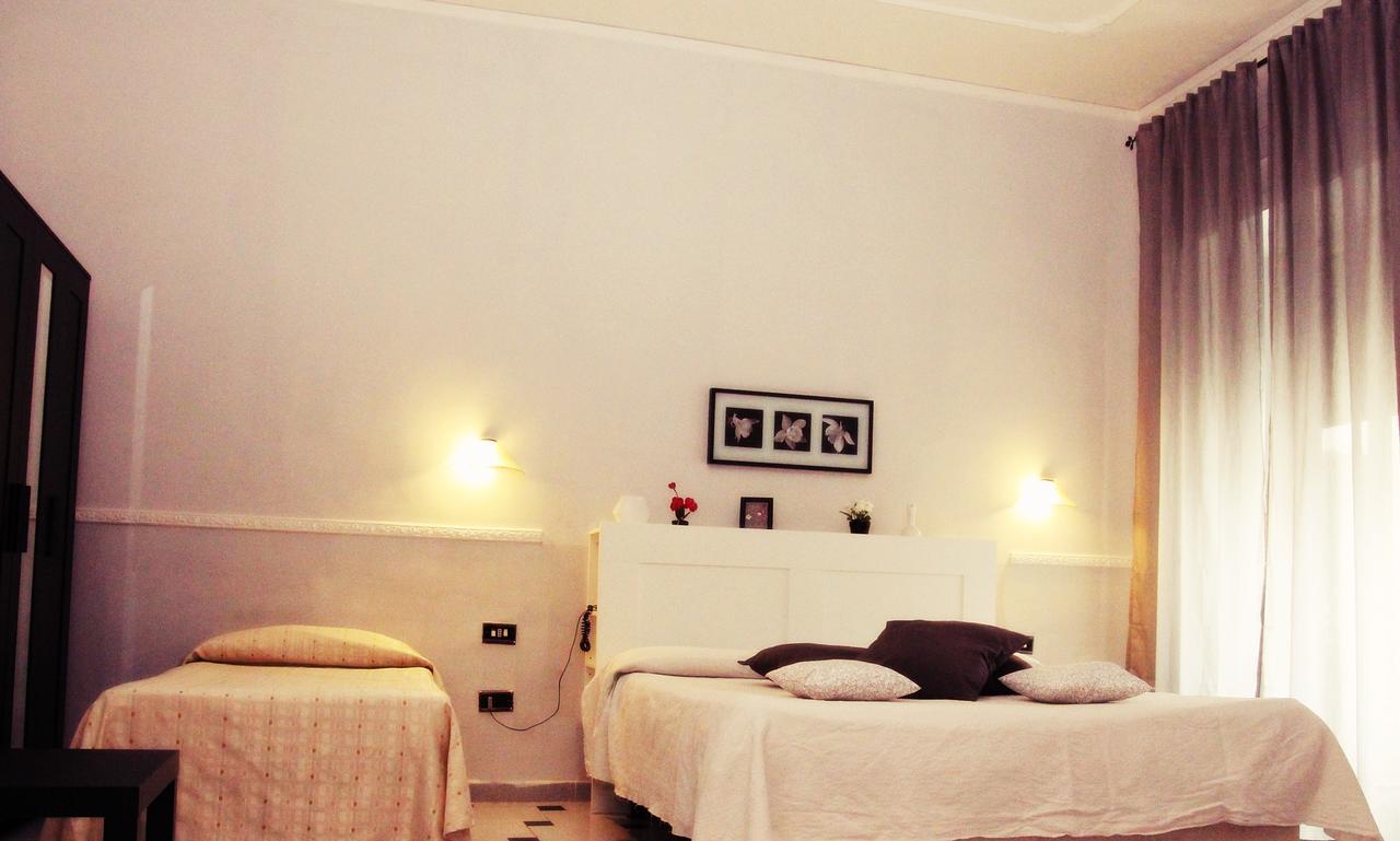 Hotel Luna Rossa Naples Exterior photo