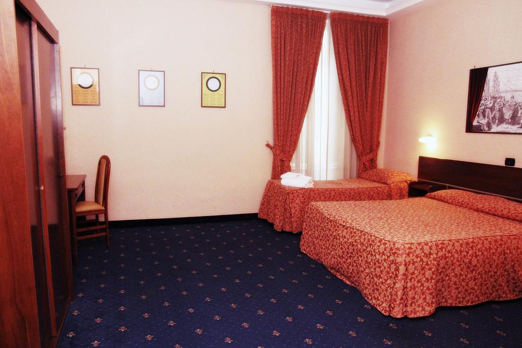 Hotel Luna Rossa Naples Exterior photo