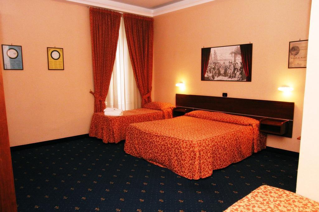 Hotel Luna Rossa Naples Exterior photo
